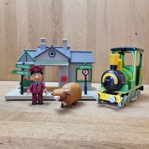 Postman pat greendale railway - pat,