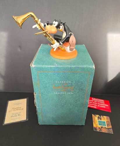 Walt disney classics - walt,