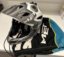 Met Parachute Hes Full-Face