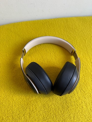 Beats studio a1914 wireless - studio,