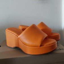 CLARKS MANON GLIDE WOMENS