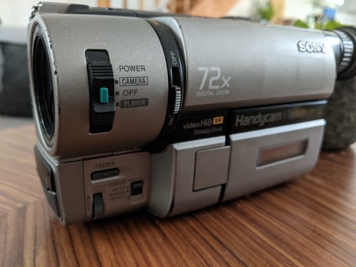 Sony ccd trv65e - ccd-trv65e, hi8