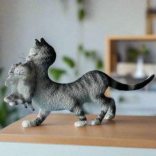 Dubout Cats Mum & Her Babies