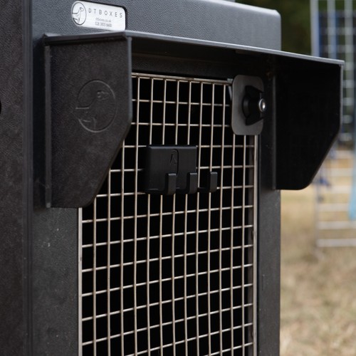 Trans dog crate hooks - dog,