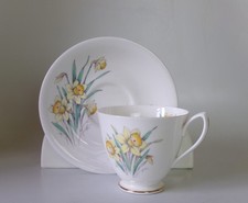 VINTAGE ROYAL ALBERT FLOWERS