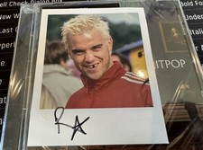 Robbie williams hand signed - robbie, hand-signed