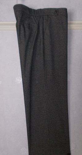 Bnwt capsule size - bnwt,