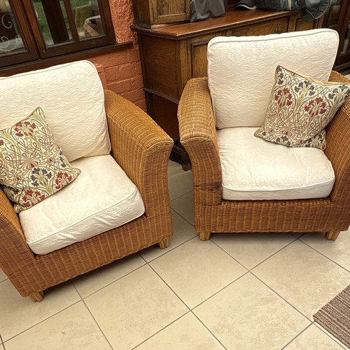 Brown rattan bistro - rattan,