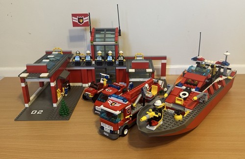 Lego city fire station - fire,