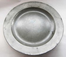 ANTIQUE PEWTER CHARGER -