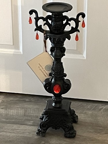 Gothic single candle holder