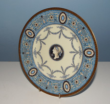 Wedgwood Madeleine 8" (20cm)