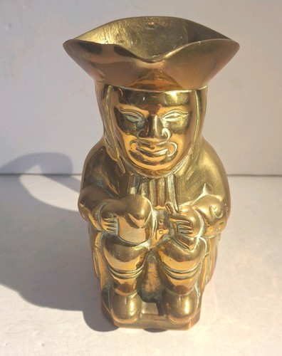 Large brass toby jug 15cm - large,