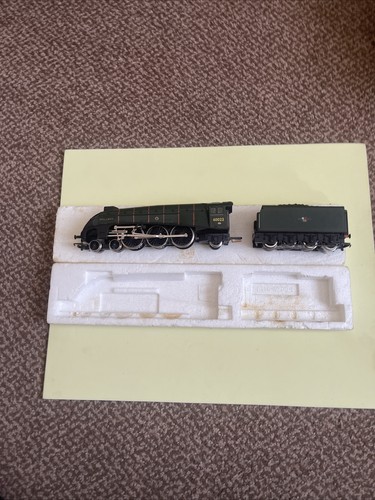 Hornby mallard green steam - mallard,