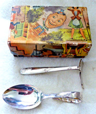 Delightful Vintage EPNS Baby Loop Spoon & Pusher Set in Original Box, 1940s