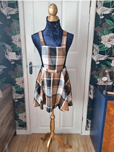Ladies shein check pinafore - check,