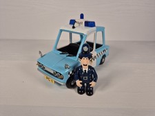 Postman Pat 2008 Pc Selby Push Along Police Car & Posable Figure ER Preloved 