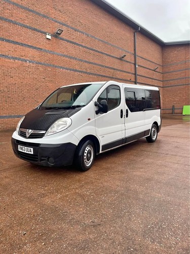 Vauxhall vivaro diesel lwb - 2.0,