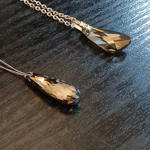 Swarovski crystal tear - 2x,