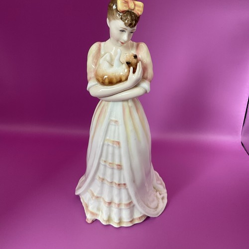 Royal doulton figurine - royal,