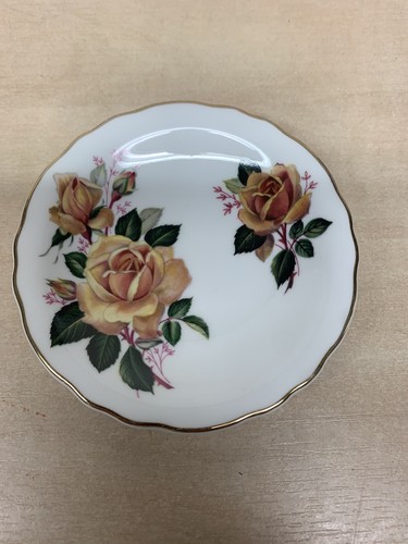 Royal grafton yellow rose - royal,