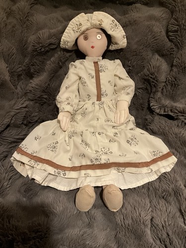 Vintage large handmade pioneer - large,