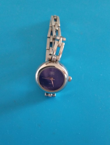 Ladies quartz carvel watch - quartz,