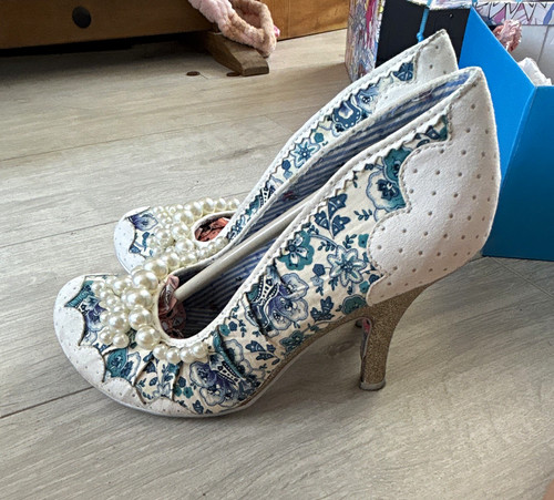 Irregular choice pearly - irregular,