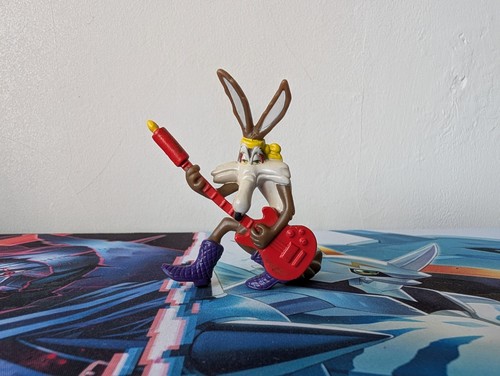 Looney tunes wile coyote - looney,