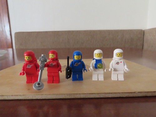 Vintage lego space astronaut - vintage,