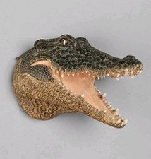 CROCODILE HEAD WALL ART