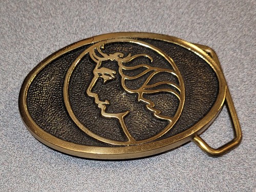 Barry manilow memorabilia bts - barry,