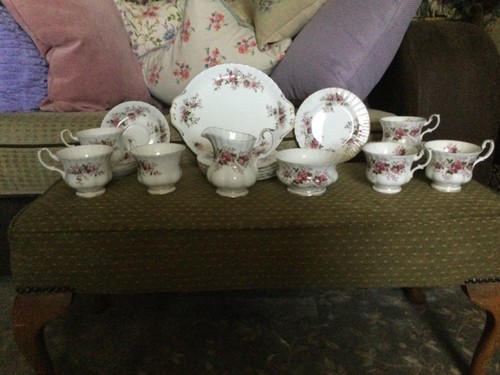 Royal albert coffee tea set - albert,