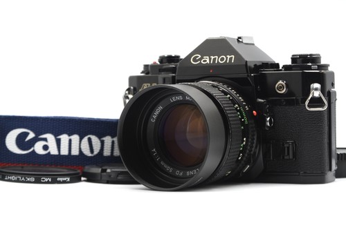 Mint hood canon a 1 - *n, w/hood*