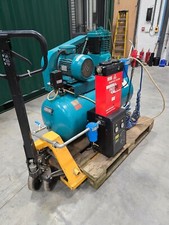Heavy Duty Cast Iron Piston Compressor c/w Desiccant Dryer and Filtration 