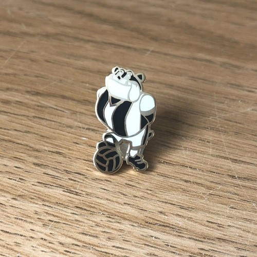 Black white bulldog - &,
