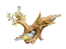 Capodimonte Viertasca Bird Figurine Ornament. 789/2000
