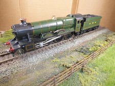 Hornby 00 Gauge GWR Hall Class