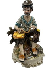  Capodimonte Ceramic Figurine Man on Log Detailed Hand Painted 30CM T2914 D187
