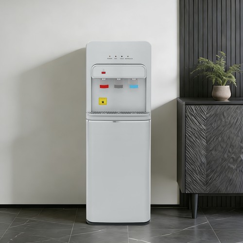 Bottom loading water - loading, dispenser
