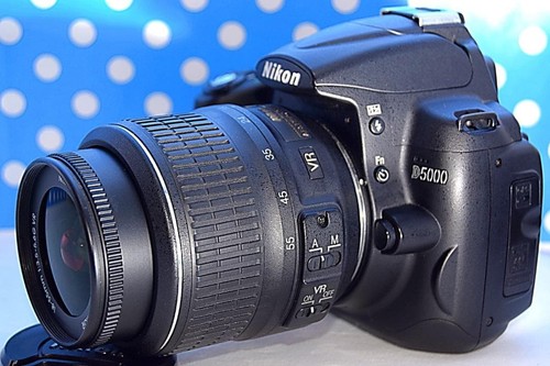 Nikon d5000 dslr - nikon,