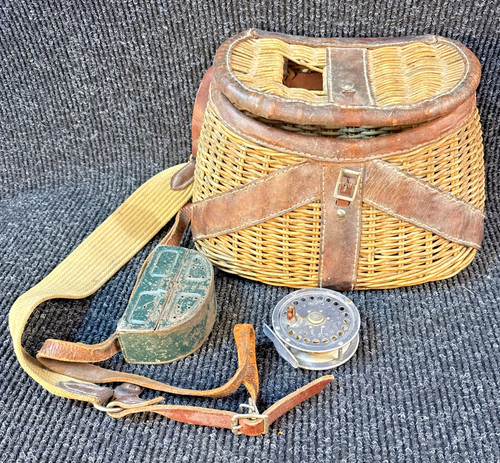 Vtg fishing creel antique - fishing,
