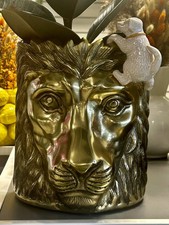 Durable Lion Head Planter