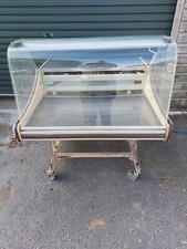 Trimco mobile refrigerated display cabinet 1m
