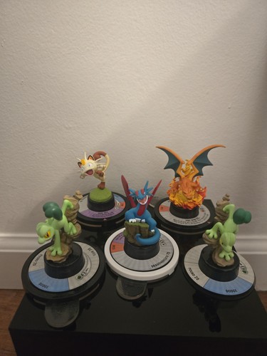Pokemon tfg trading figure lot - tfg,