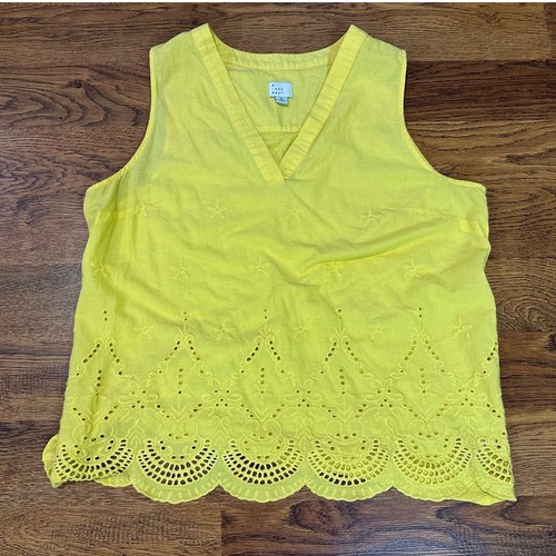 New day sleeveless neck - day, v
