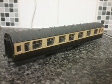 OO GAUGE HORNBY GWR COACH GC
