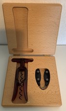 Screwpull Corkscrew  In  Wooden Branded Presentation Box 17x17x4cm