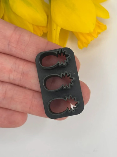 Pineapple stud cutters - pineapple,