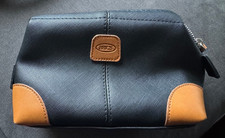 BRIC'S Qatar Airways Business Class Amenity Kit Travel Bag Toiletry Black Pouch